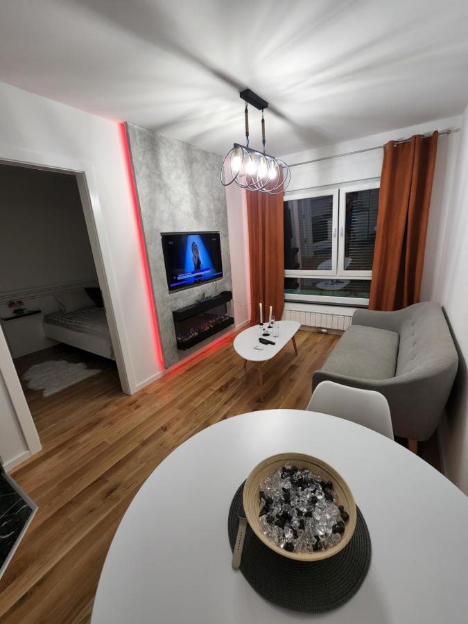 Apartman Park Lake Tuzla Ngoại thất bức ảnh