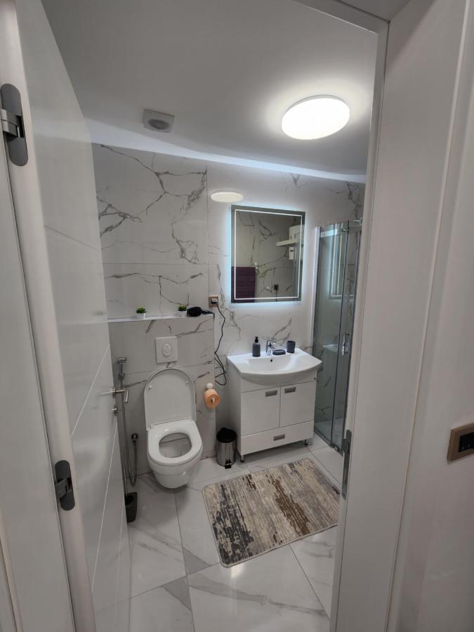 Apartman Park Lake Tuzla Ngoại thất bức ảnh